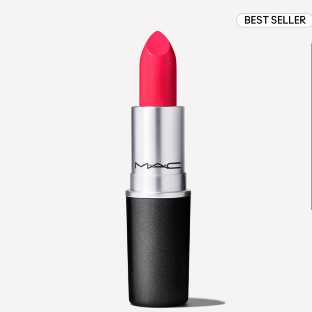 MAC Relentlessly Red -Retro Matte Lipstick 706 -NEW IN BOX- Discontinued